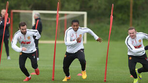 Louis Van Gaal set to splash the cash to revitalise United