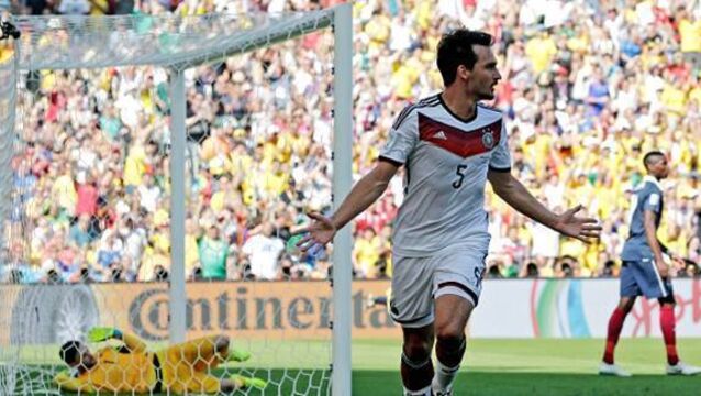 Mats Hummels&rsquo; Manchester United denial