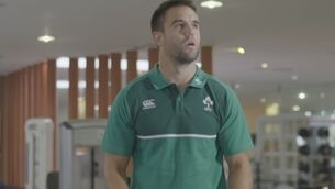 VIDEO: Irish rugby stars pause for Angelus in search #ForVictory