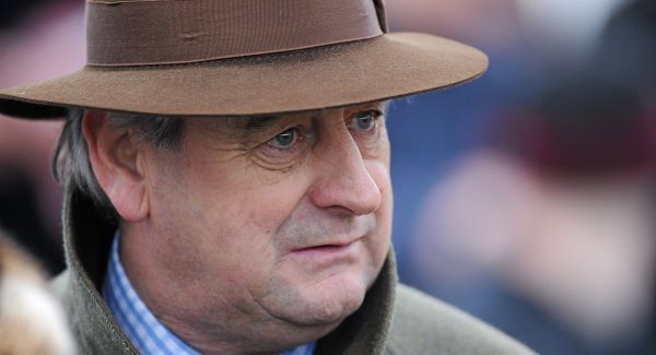Apache in frame for Irish Arkle