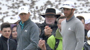 Elements conspire to test Dustin Johnson&rsquo;s mettle