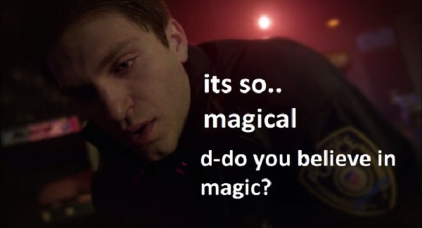 PIC: Spoilers ahead! Dramatic Pretty Little Liars scene from this week summed up