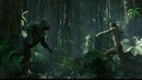 The new Tarzan movie premiered yesterday and here's some exclusive clips