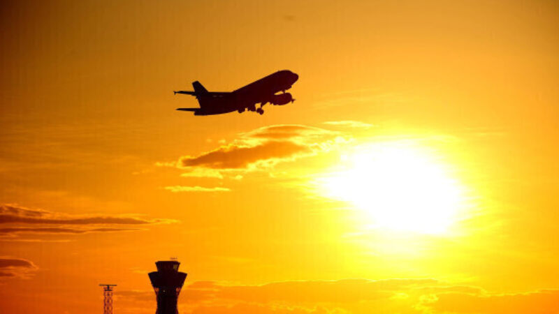 Pilots held amid alcohol suspicion Pilots held amid alcohol suspicion