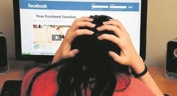 Zero tolerance - Warning on cyberbullying