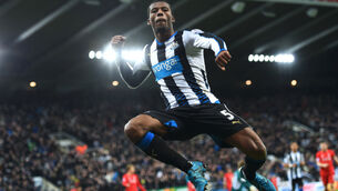 Newcastle United v Liverpool - Premier League