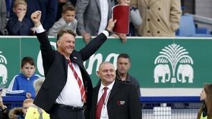 Edwin Van Der Sar says Van Gaal will get United back on track