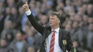 Alex Ferguson backing pleases Louis van Gaal