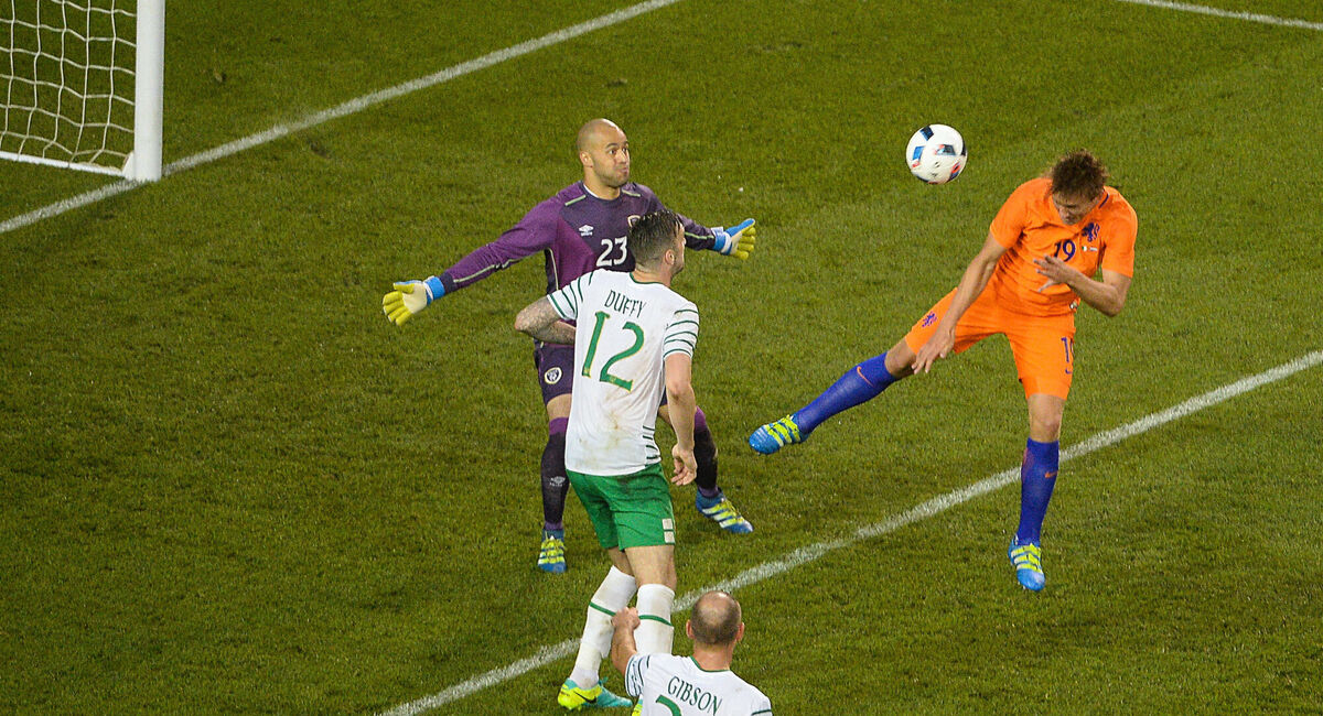 Luuk De Jong scores the equaliser past goalkeeper Darren Randolph at the Aviva Stadium. Photo: Piaras Ó Mídheach/Sportsfile