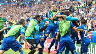Slick Italy end Spain’s reign