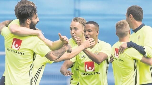 Swedes vow to keep their cool against Ireland