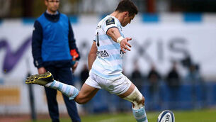 Dan Carter kicks a conversion 12/12/2015