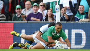 VIDEO: Simon Zebo joins list of Munster faithful