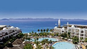 Our list of the best holiday destinations for Christmas sun and skiing