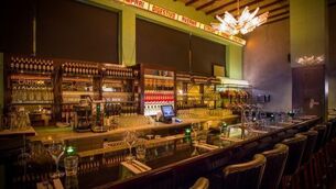 Restaurant review: Luna