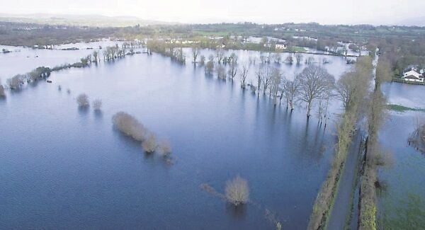 An aerial view of the flooding in Springfield, Clonlara, Co Clare, which is readying for more heavy rain coming in from the Atlantic this weekend