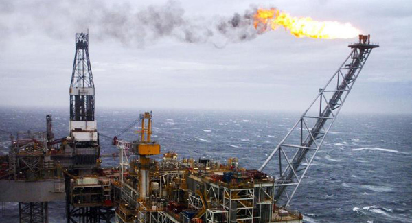 Silver lining in stormy weather sees oil prices fall
