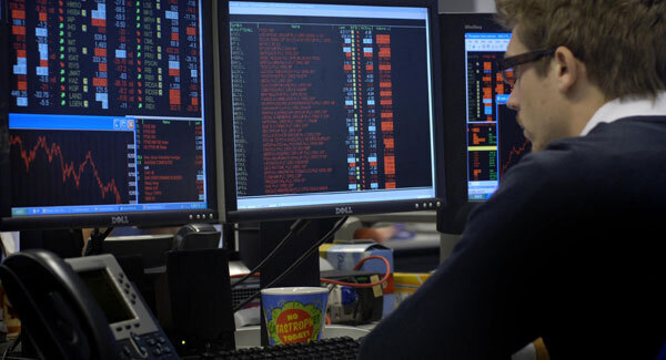 Poor earnings outlook adds to global stock woes