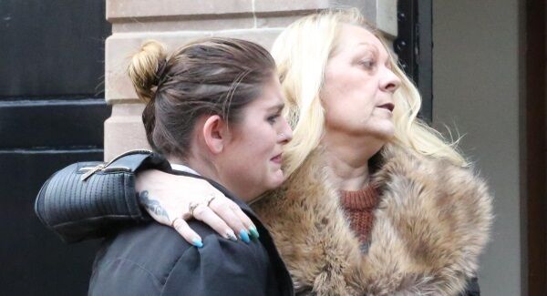 Simone Flanagan with her mother Trish at Clonmel court.