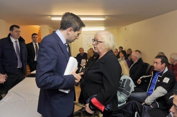 Local retailer Maria McLaughlin speaks to minister of state Simon Harris. Picture: Daragh Mc Sweeney Local retailer Maria McLaughlin speaks to minister of state Simon Harris. Picture: Daragh Mc Sweeney