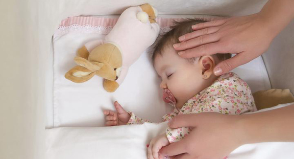 Strategies for helping your baby to sleep