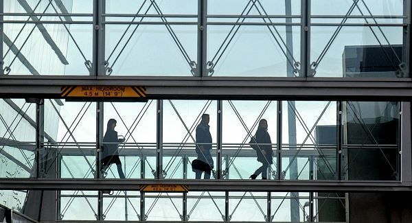 Cold Ireland - Ireland to deport 4,000