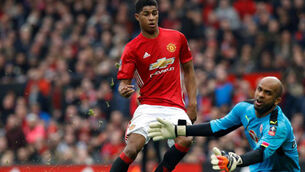 Manchester United v Reading - Emirates FA Cup - Third Round - Old Trafford