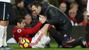Mkhitaryan arrives... then departs on a stretcher