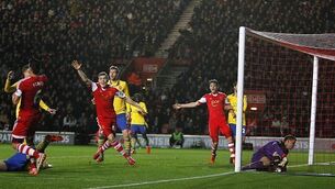 Saints star Jose Fonte hands in transfer request