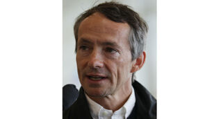 Shergar jockey Walter Swinburn dies, aged 55