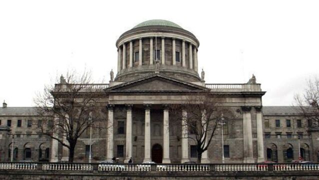 Woman pleads guilty to manslaughter of taxi driver