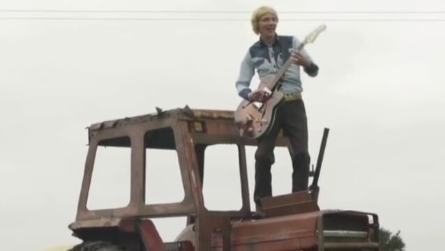 The strangest country and western video you'll ever see