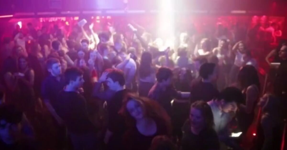 Night Club Ritual WATCH: David Attenborough narrates the mating rituals of a Limerick ...
