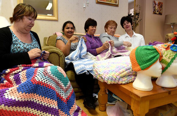 (l to r) Josephine O’Sullivan, Miriam O’Shea, Mary O’Callaghan, Anne White and Ann Goggin making ’Blankets of Hope’.