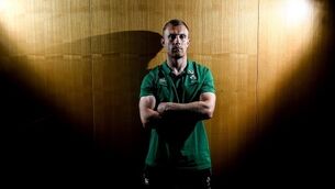 Elder lemon Keith Earls spares the tough love with young guns