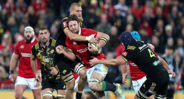 Courtney Lawes and Iain Henderson push their case to take on All Blacks