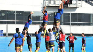 Clermont stand alone amid French mayhem