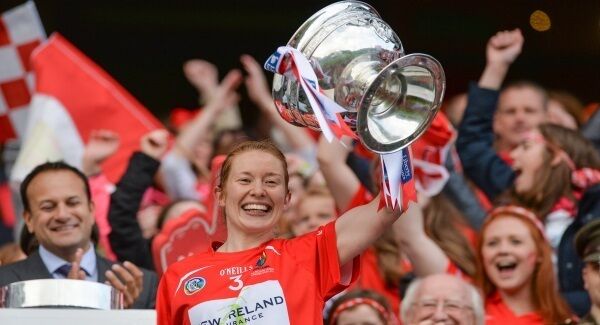 Cork captain Rena Buckley lifts The O’Duffy Cup after the All-Ireland Senior Camogie Final. Pic: Piaras Ó Mídheach/Sportsfile Cork captain Rena Buckley lifts The O’Duffy Cup after the All-Ireland Senior Camogie Final. Pic: Piaras Ó Mídheach/Sportsfile