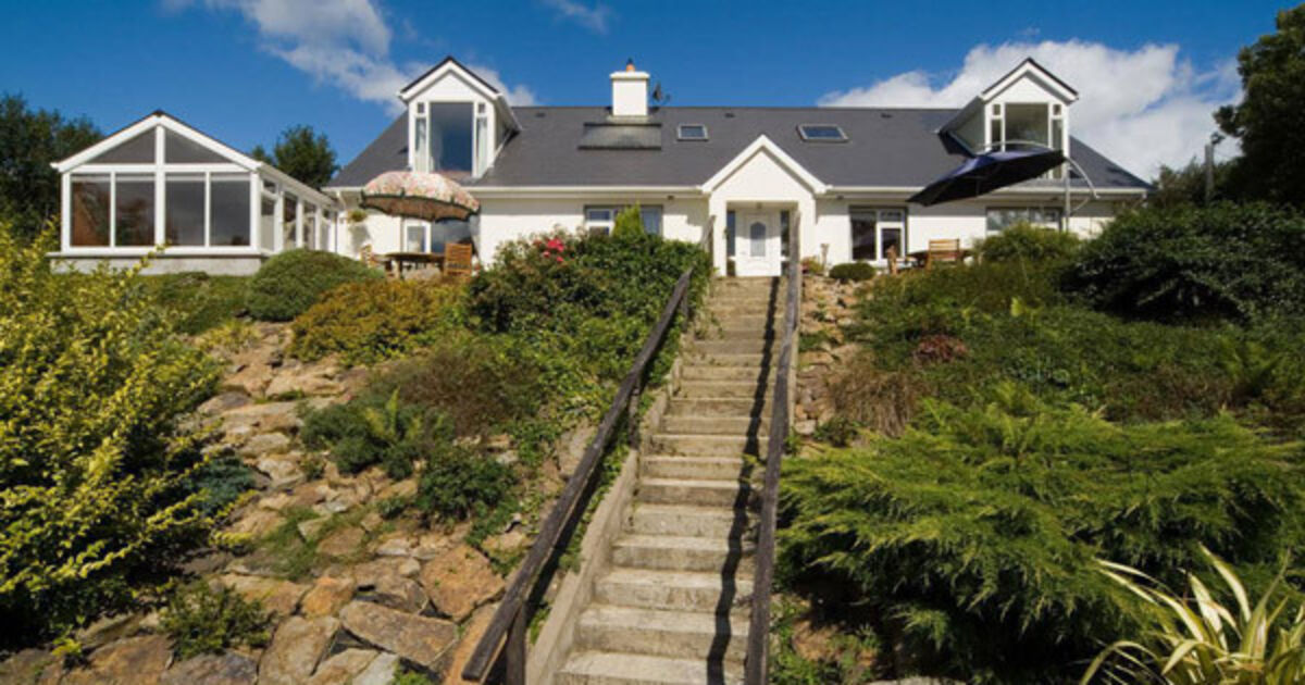 Trading up Dromore, Bantry, €395,000