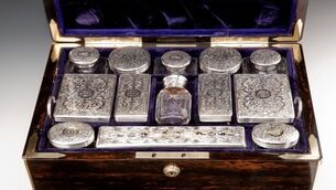 Vintage View: Opening up a deeply feminine treasure chests