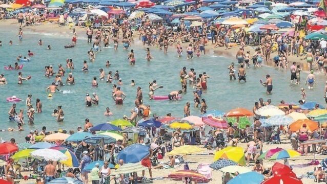 Summer holiday tips for men
