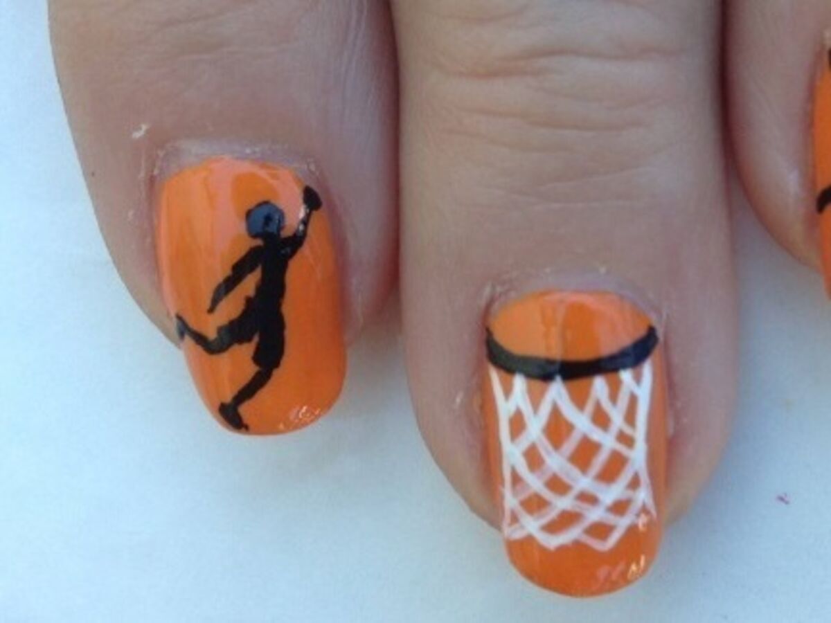 Basketball points finger at girls with dangerous nails