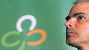 Pessoa happy with favourites tag