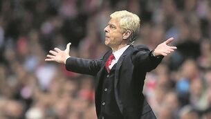 Arsene Wenger: Referees stuck in the 1950s
