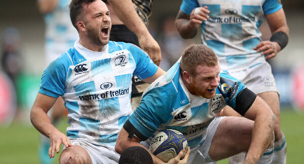 Leinster’s Sean Cronin celebrates his try with Jamison Gibson-Park. Pic: INPHO/Billy Stickland
