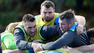 Schmidt rolls out the heavy artillery for must-win Melbourne clash