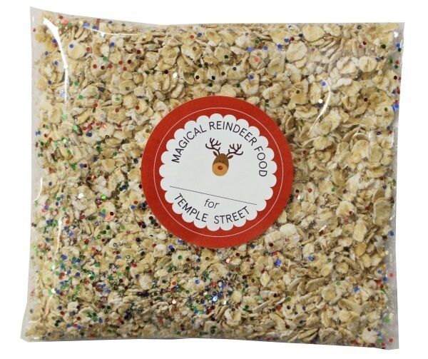 Feast your eyes on this magical reindeer food from Tesco. It’s €2 and all proceeds go straight to Temple St . “Sprinkle on the lawn tonight! Festive magic will make it sparkle bright. As Santa’s reindeer fly and roam, This will guide them to your home.” It’s a combination of delicious oats donated by Whites and magic glitter — won’t Rudolf be pleased!