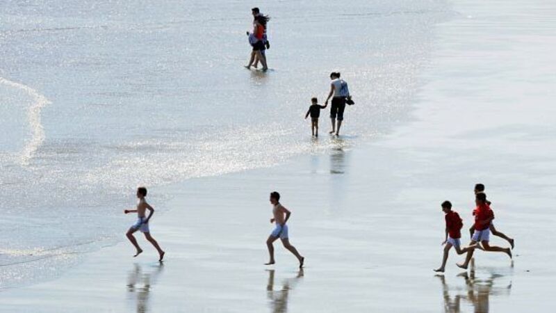 Southern France swelters in heat Southern France swelters in heat