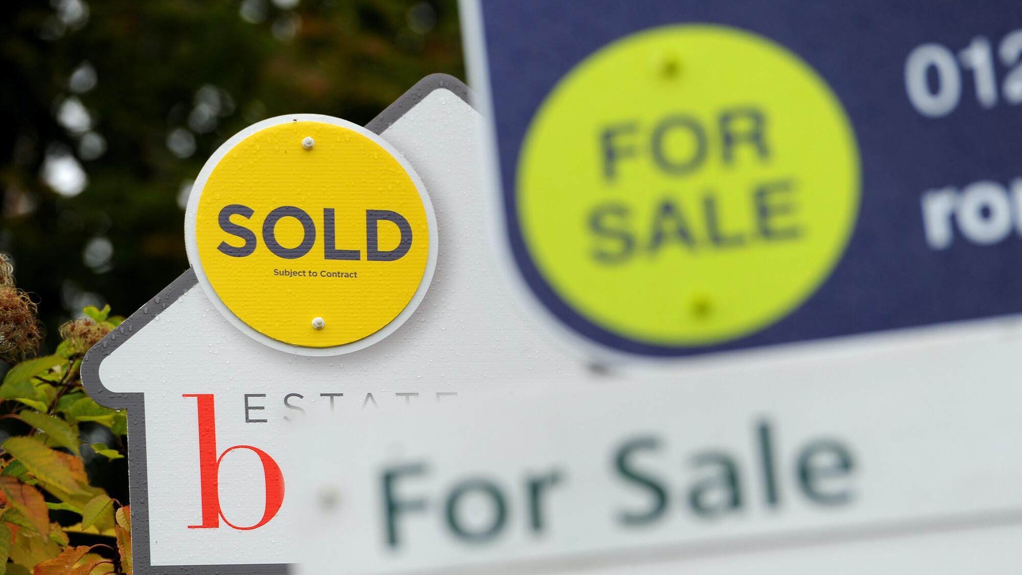 Property viewings included as reasonable excuse for leaving the house in England