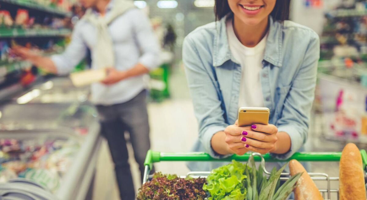 Spending on groceries and perishables in April increased by 20% on an average month, with consumers forking out an additional €190m when compared with April 2019.